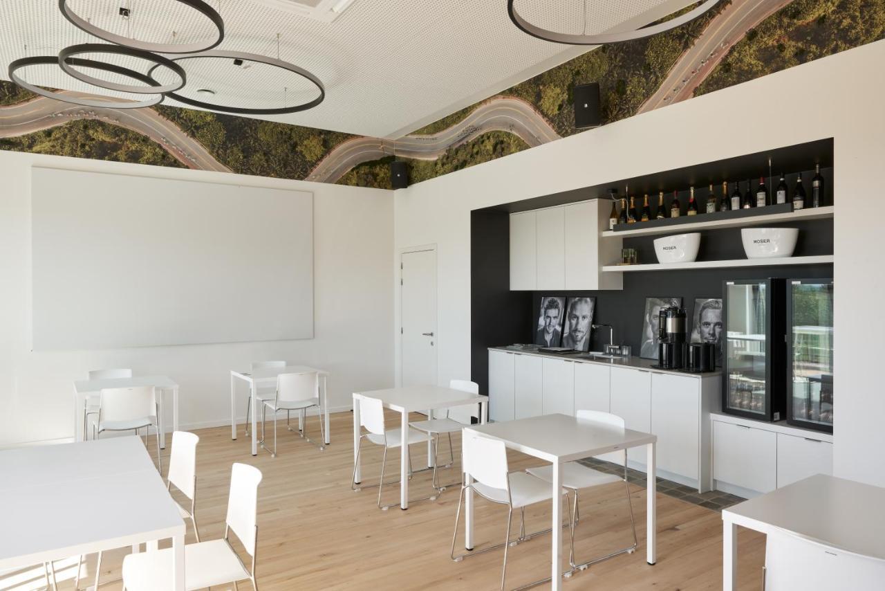 Cafe Coureur Borgloon Hotel Exterior foto